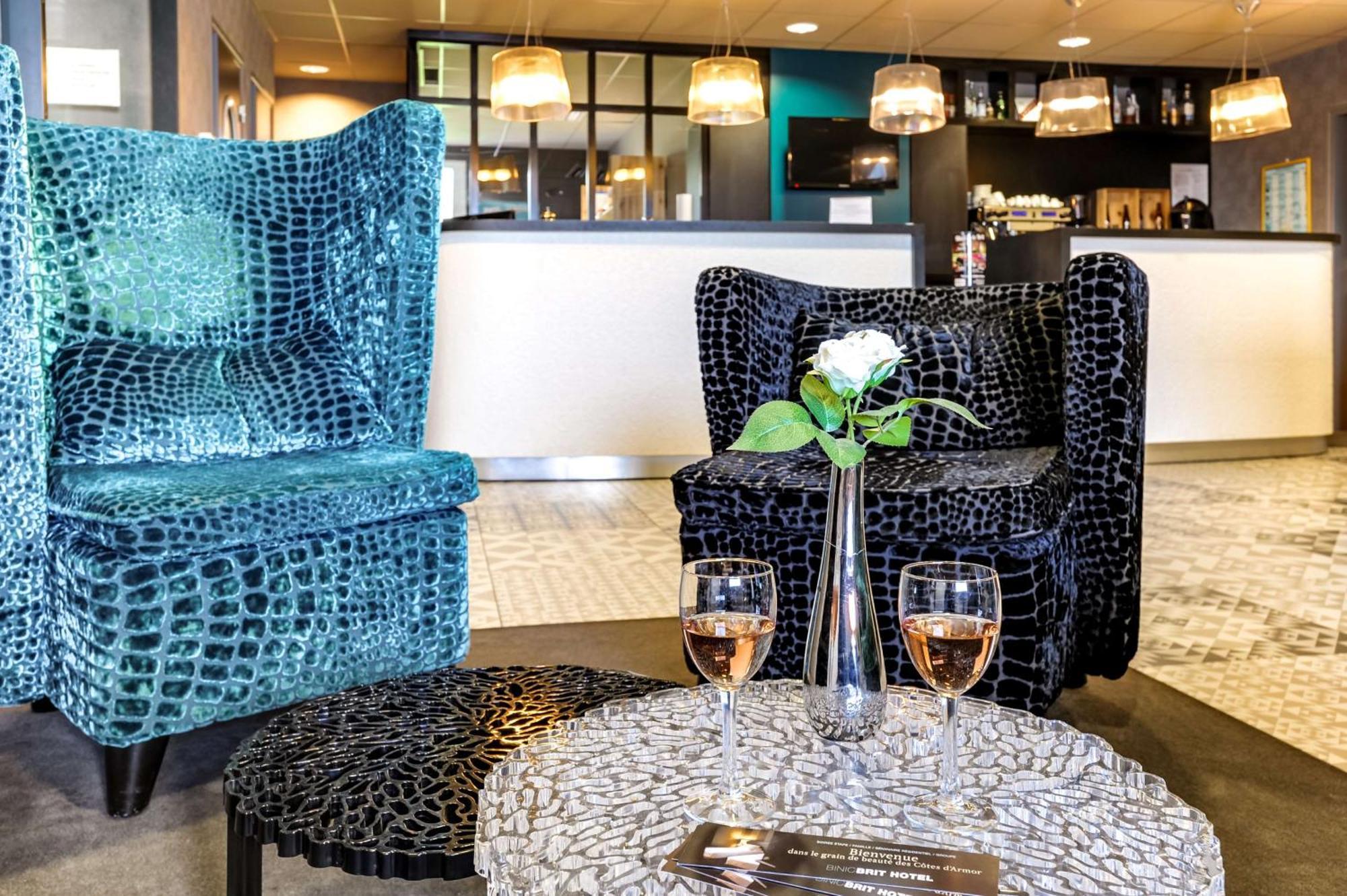 ביניק Brit Hotel Le Galion & Spa מראה חיצוני תמונה