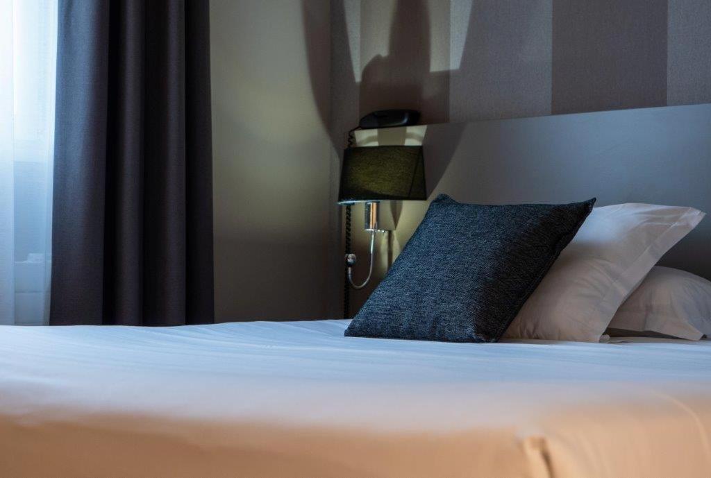 ביניק Brit Hotel Le Galion & Spa מראה חיצוני תמונה