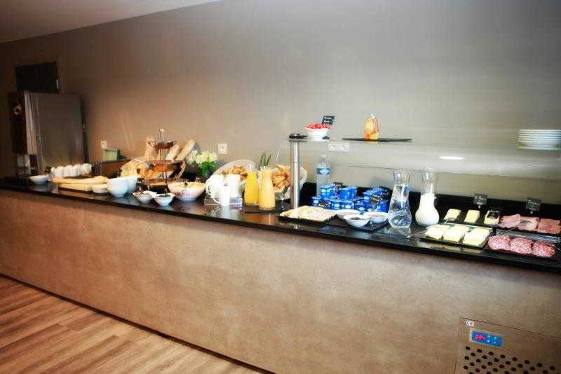 ביניק Brit Hotel Le Galion & Spa מראה חיצוני תמונה
