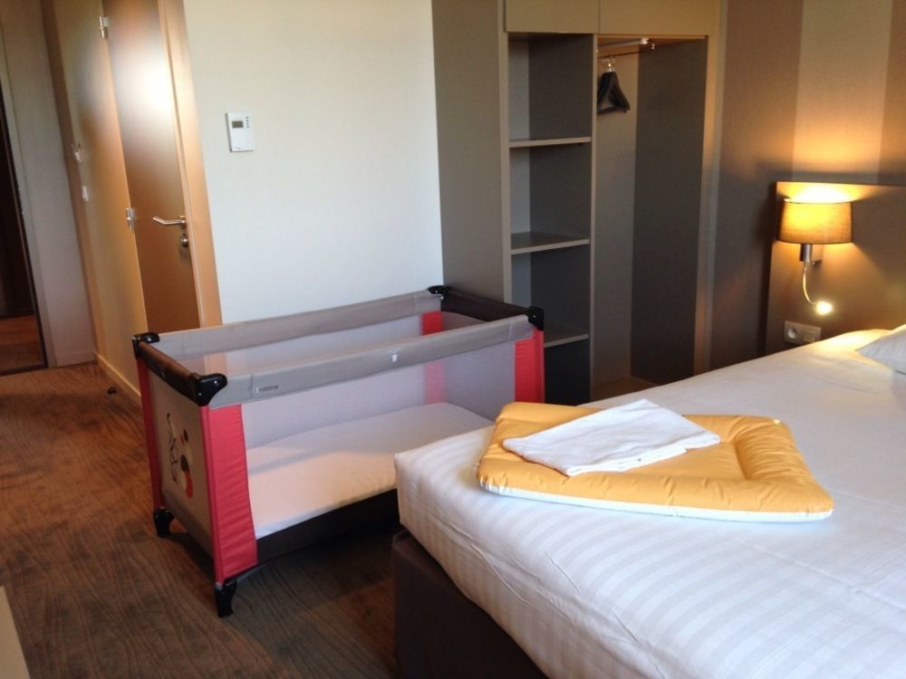 ביניק Brit Hotel Le Galion & Spa מראה חיצוני תמונה