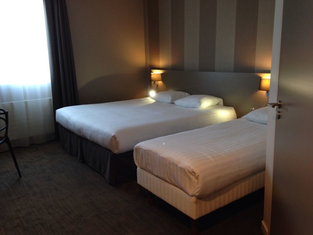 ביניק Brit Hotel Le Galion & Spa מראה חיצוני תמונה